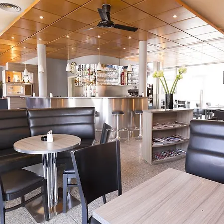 Gaestezimmer By Joechlinger * Gerasdorf bei Wien